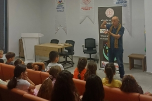 Ulubey Gençlik ve Spor Müdürlüğü Gençlik Merkezi Masal anlatımı